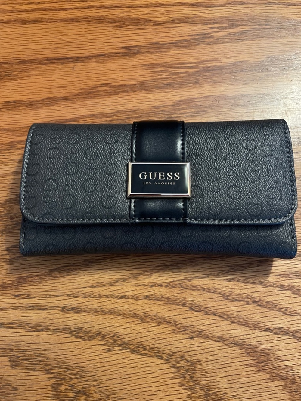 Guess Black Logo-Print Women's Wallet with Metal Plaque